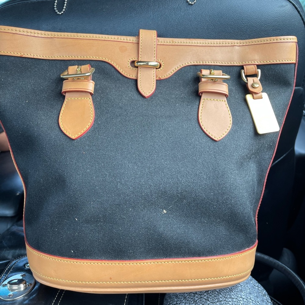 Dooney & Bourke Cabriolet bag